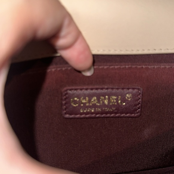 Chanel Le Boy - Picture 9 of 10